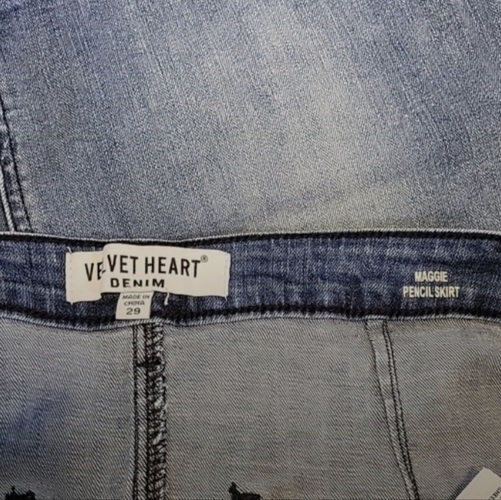 Velvet Heart Denim Button-Front Skirt - Picture 3 of 5